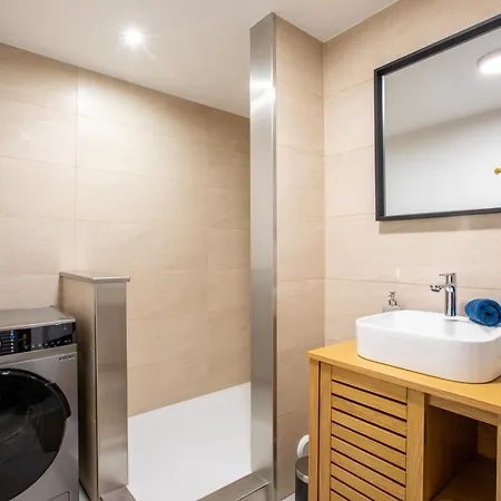 Chez Madeleine En Plein Coeur De